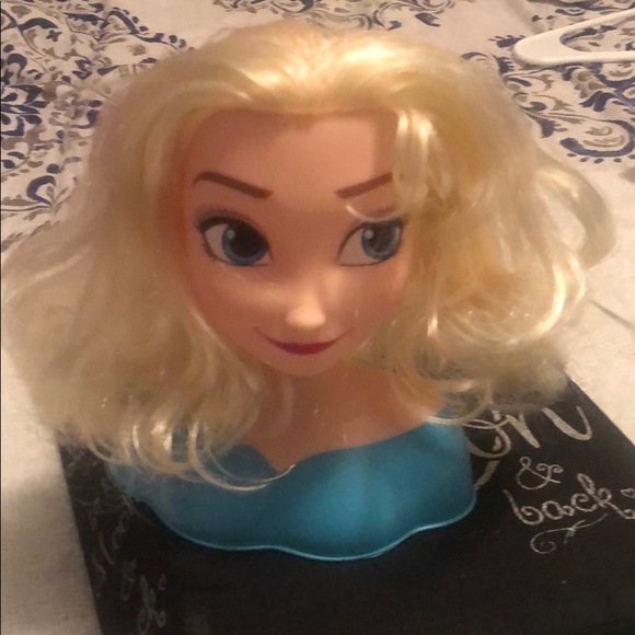 ELSA - Picture 2 of 2